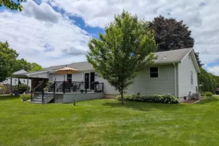 108 Oak Knolls Circle, Ludlow, MA 01056 - Photo 38