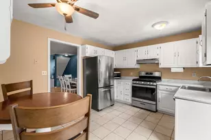 149 Farrwood Dr, Haverhill, MA 01835 - Photo 6