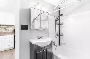 808 Walnut St, Fall River, MA 02720 - Photo 8