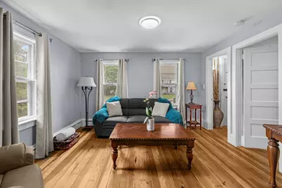 35 Worcester St, Taunton, MA 02780 - Photo 6