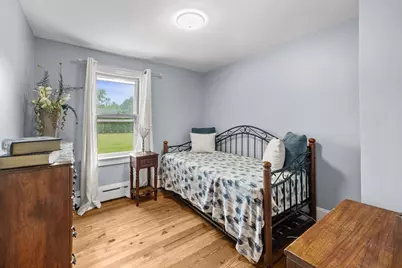 35 Worcester St, Taunton, MA 02780 - Photo 10