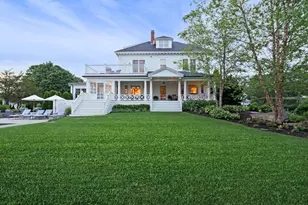 48 Harbor Ave, Marblehead, MA 01945 - Photo 4