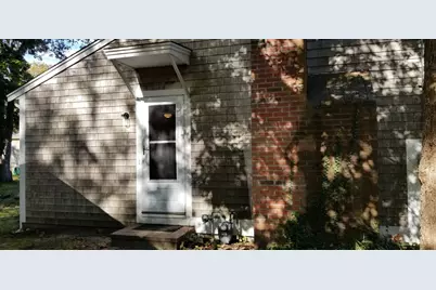 85 Castlewood Cir #85, Barnstable, MA 02601 - Photo 2