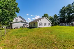 28 Margaret St, Southbridge, MA 01550 - Photo 4