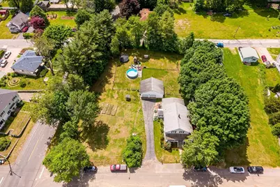 28 Margaret St, Southbridge, MA 01550 - Photo 40
