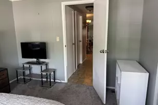 556 Central St, Leominster, MA 01453 - Photo 12