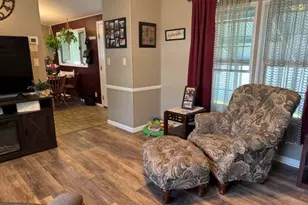 556 Central St, Leominster, MA 01453 - Photo 10