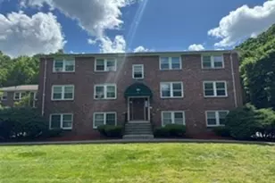 180 Tyngsboro Rd, Chelmsford, MA 01863 - Photo 2