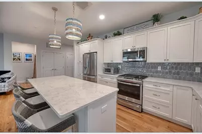 50 Coppersmith Way #302, Canton, MA 02021 - Photo 2