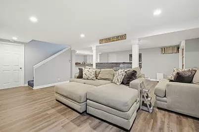 22 Diane Dr, Medway, MA 02053 - Photo 34