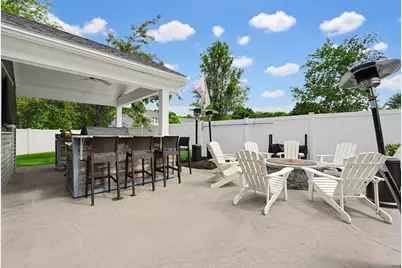 22 Diane Dr, Medway, MA 02053 - Photo 38