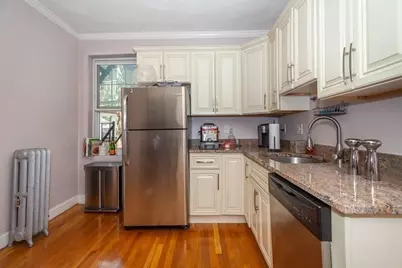 1746 Commonwealth Ave #4, Boston, MA 02135 - Photo 4