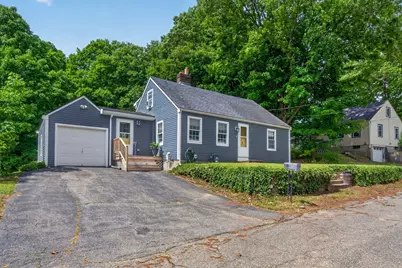 1 Abbott Circle, Groveland, MA 01834 - Photo 2