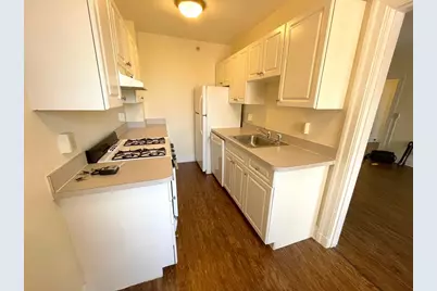 1401 Beacon #704, Brookline, MA 02446 - Photo 6