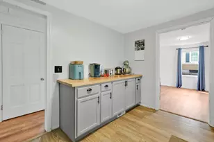 36 Braintree Rd, West Springfield, MA 01089 - Photo 16