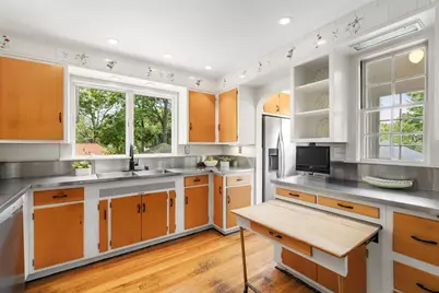 70 Kensington Park, Arlington, MA 02476 - Photo 12