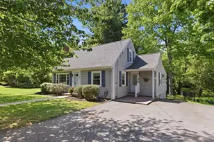 490 Main St, Lynnfield, MA 01940 - Photo 28