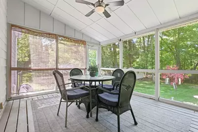 490 Main Street, Lynnfield, MA 01940 - Photo 26