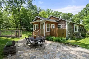 11 Curve St, Sherborn, MA 01770 - Photo 22
