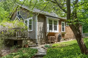 11 Curve St, Sherborn, MA 01770 - Photo 4