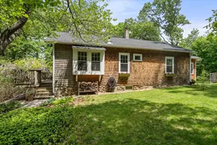 11 Curve St, Sherborn, MA 01770 - Photo 26