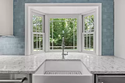 8 Berridge Way, North Reading, MA 01864 - Photo 6