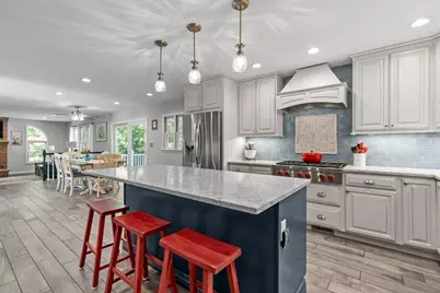 8 Berridge Way, North Reading, MA 01864 - Photo 4