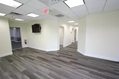 9 Summer St #302-304, Franklin, MA 02038 - Photo 4