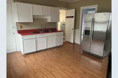 2 Avon Pl, Haverhill, MA 01832 - Photo 10