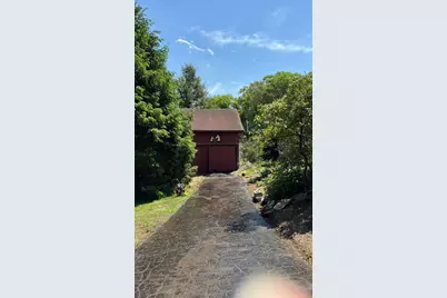 18 Baldwin St, Worcester, MA 01604 - Photo 20