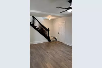 18 Baldwin St, Worcester, MA 01604 - Photo 8