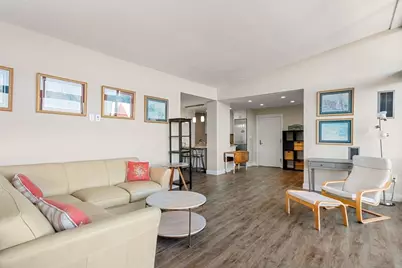 566 Commonwealth Ave #PH2, Boston, MA 02215 - Photo 4