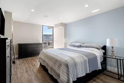 566 Commonwealth Ave #PH2, Boston, MA 02215 - Photo 10