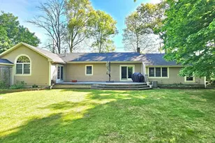 278 Hixville Rd, Dartmouth, MA 02747 - Photo 32