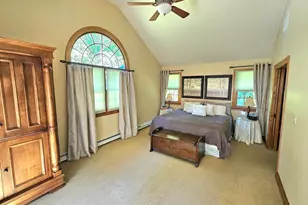278 Hixville Rd, Dartmouth, MA 02747 - Photo 14