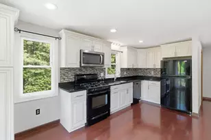 506 Cardinal Ln, Tyngsborough, MA 01879 - Photo 6