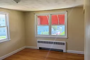 298 Wood Ave, Boston, MA 02136 - Photo 4