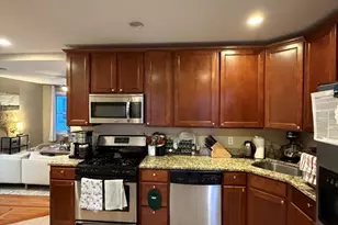 45 Houghton St, Boston, MA 02122 - Photo 10