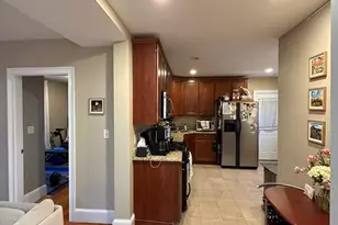 45 Houghton St, Boston, MA 02122 - Photo 8