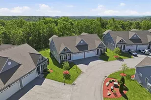 705 Southwood Ln, Clinton, MA 01510 - Photo 4