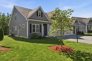 705 Southwood Ln, Clinton, MA 01510 - Photo 2