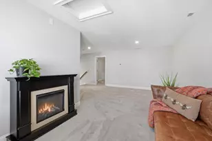 705 Southwood Ln, Clinton, MA 01510 - Photo 28