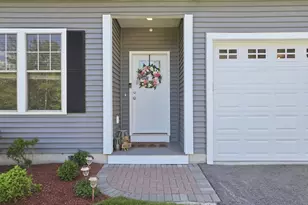 705 Southwood Ln, Clinton, MA 01510 - Photo 6
