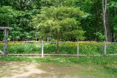 105 High St, Holliston, MA 01746 - Photo 32