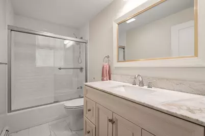 105 High St, Holliston, MA 01746 - Photo 22