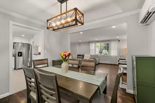 105 High St, Holliston, MA 01746 - Photo 8