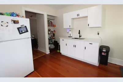 122 Elm St #D, Millbury, MA 01527 - Photo 6