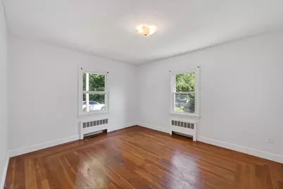 82 Parkside Avenue, Pawtucket, RI 02861 - Photo 10