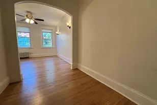 7 Grove St, Boston, MA 02114 - Photo 4