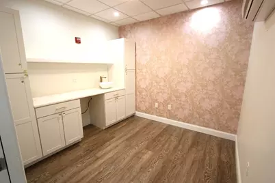9 Summer St #101A, Franklin, MA 02038 - Photo 14